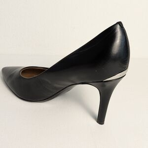 Calvin Klein Women's Gabrianna Pump High Heels Black Silver Leather Size 6 EUC